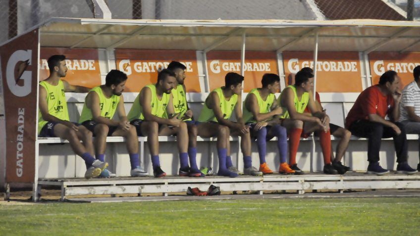 A las 17 Grupo Universitario visita a Circulo Deportivo de Nicanor Otamendi 
