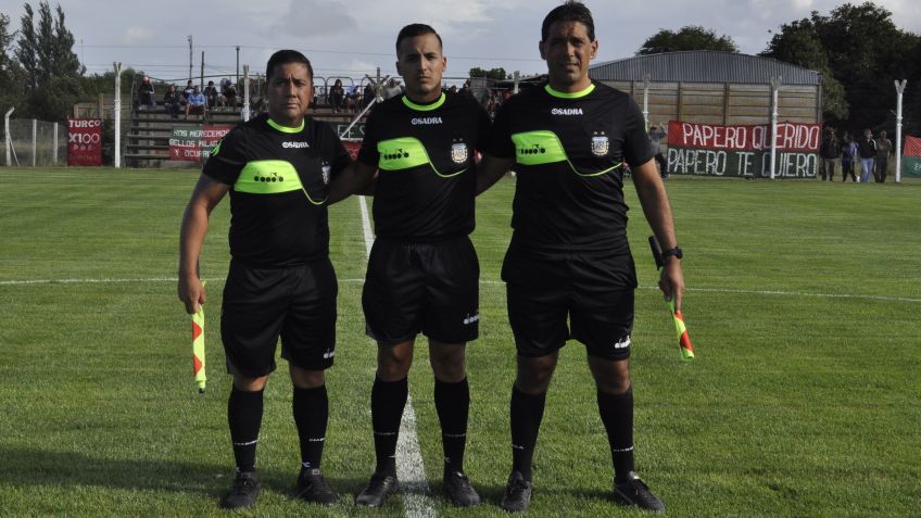 Grupo y una dura derrota por 3 a 1