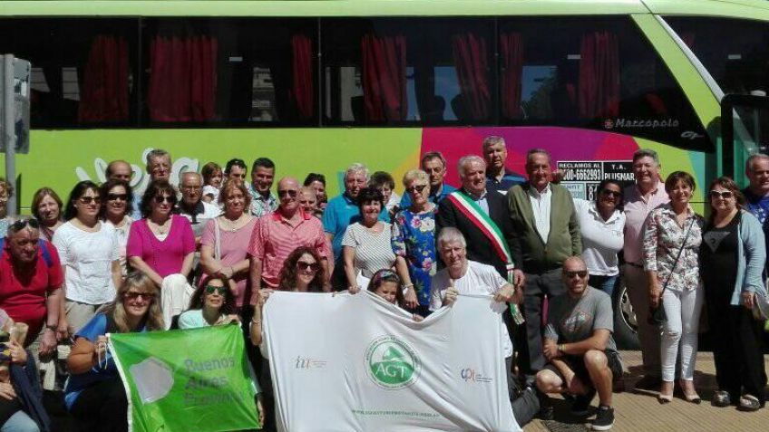 El Bus Turístico comenzó a recorrer Tandil