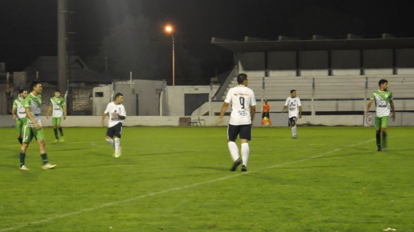  Argentino de Juarez  derroto a Grupo  en el inicio del torneo URD 2019 por 3 a 1  