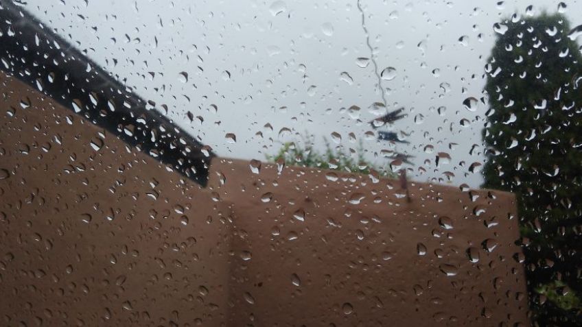 Se mantiene vigente un alerta meteorológico por "lluvias y tormentas intensas"