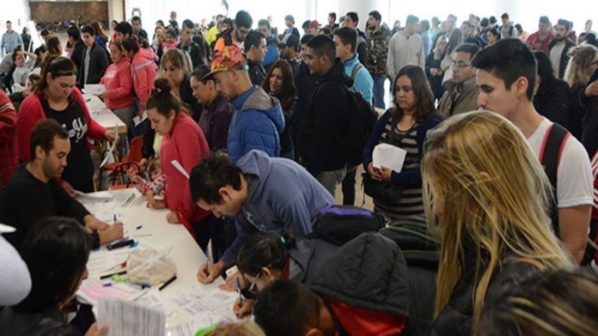 Pese a la demanda cae la cantidad de beneficiarios de planes sociales