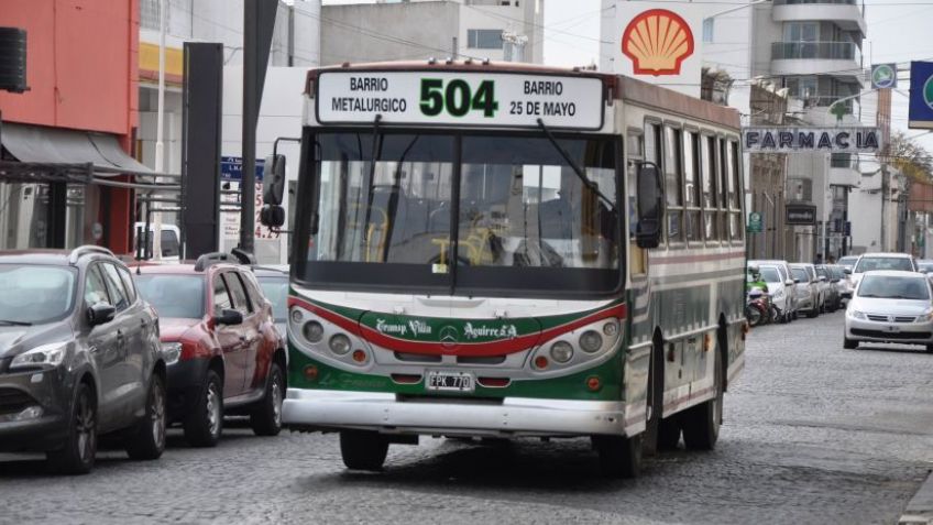 Expectativa por una nueva reunión para determinar si sigue el paro de colectivos