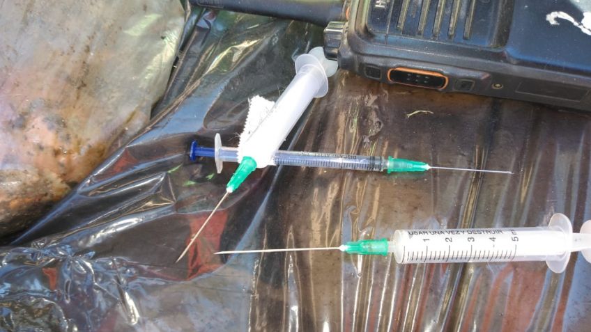 Encuentran jeringas en canastos de basura