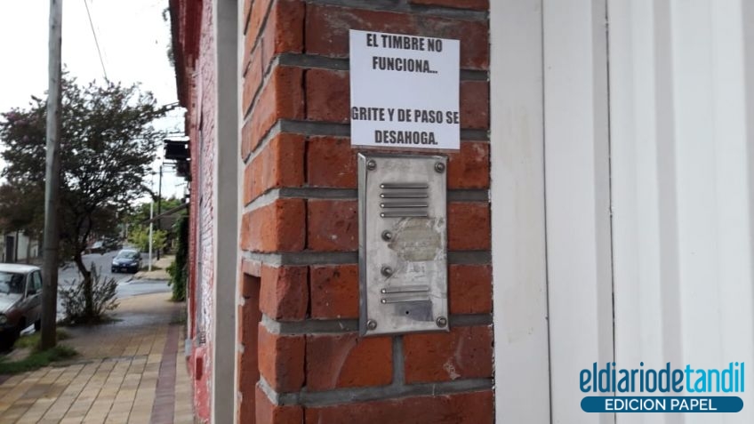A los gritos