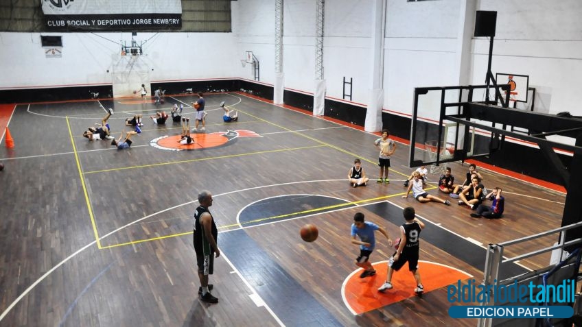 Los chicos del bataraz, entrenando