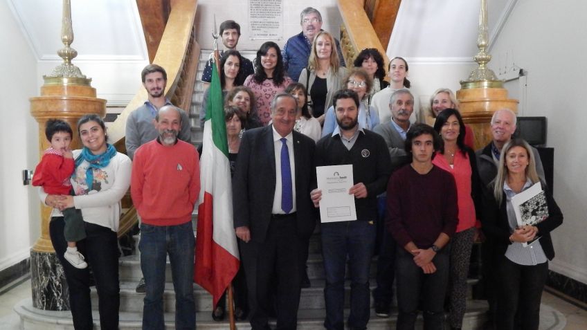 El Municipio entregó actas de declaración de bien de familia y personería jurídica