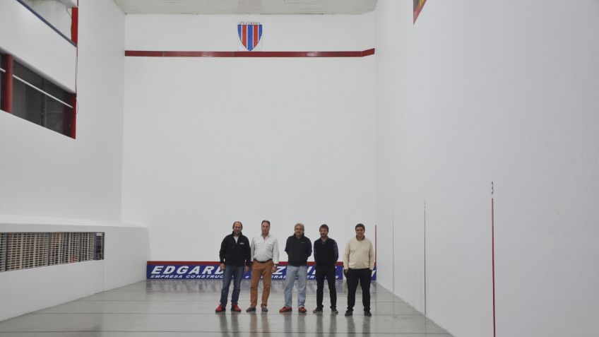 La cancha de Pelota Paleta de Ferro, preparada para recibir una intensa actividad