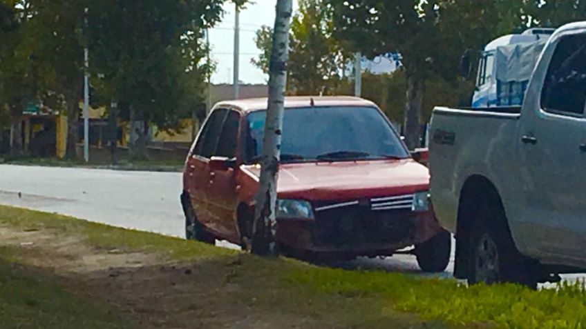 Dobló a la izquierda y chocó con una moto: una mujer herida