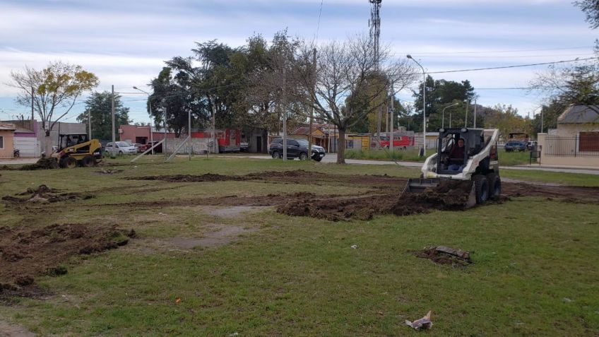 Comenzaron las obras de un playón polideportivo para La Movediza y El Tropezón