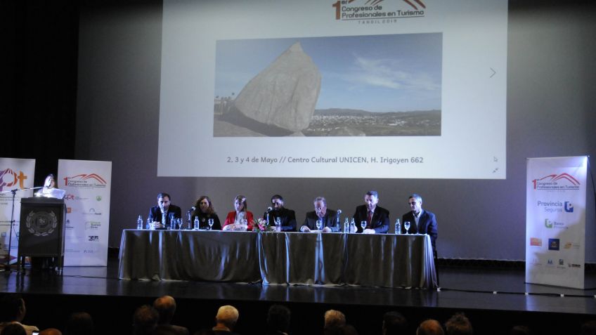 Lunghi participó del primer Congreso Provincial de Profesionales en Turismo