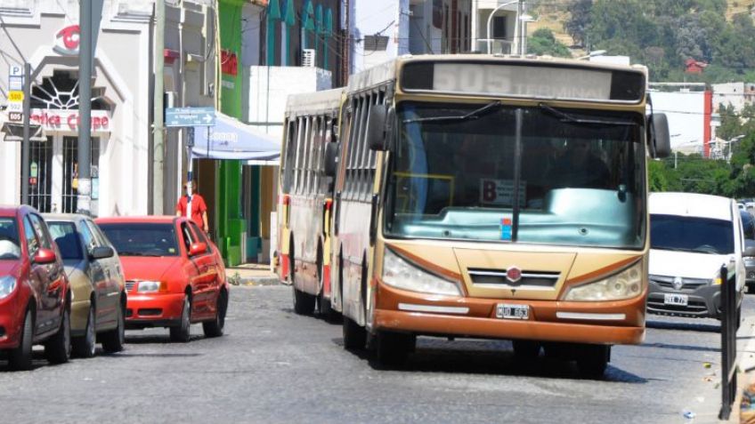 El sábado 25 de mayo no habrá transporte público
