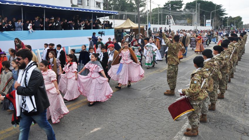 ¡Viva la Patria!