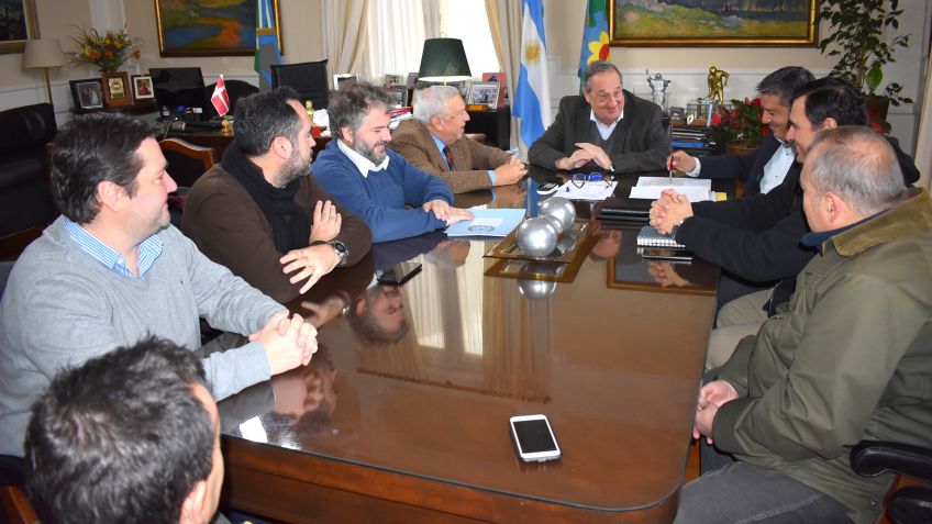 Municipio y Unicen seguirán desarrollando el Simulador de Tiro Virtual
