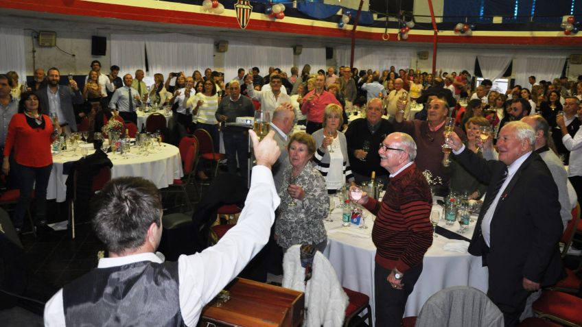 Ferro festejó sus 100 años a lo grande
