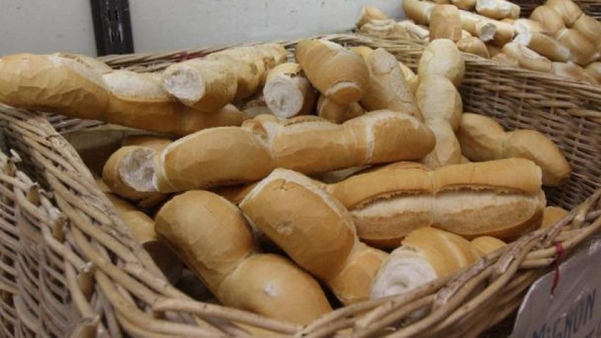 Pan Gratis para "los abuelos que no tengan plata", en una panadería de Tandil