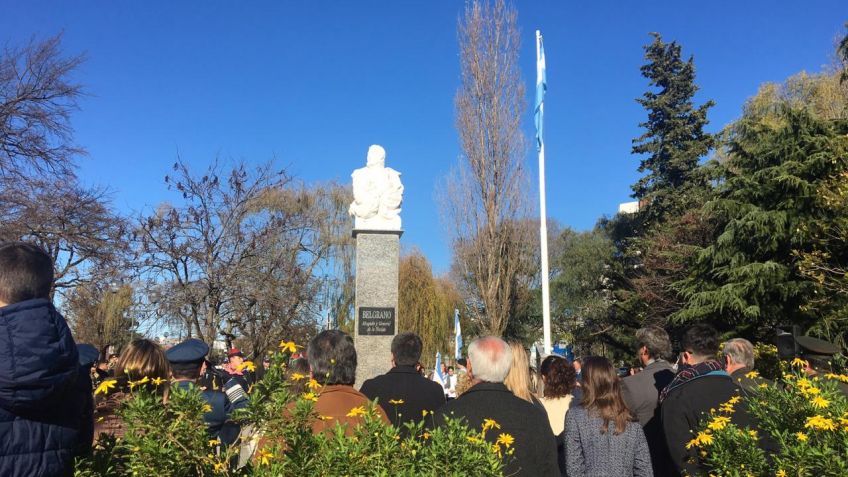 Tandil homenajeó a Belgrano y celebró el Día de la Bandera