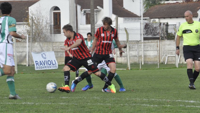 Se jugo la 11 fecha del torneo URD de futbol
