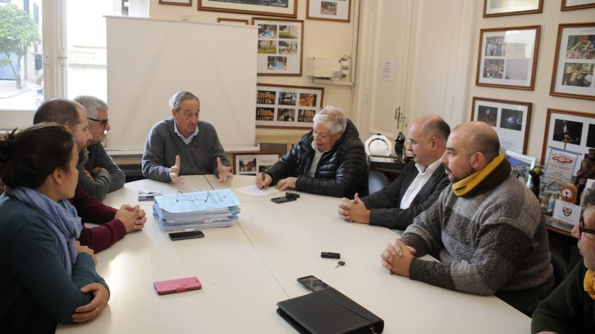 Se firmó el contrato para las remodelaciones de la Secundaria 20