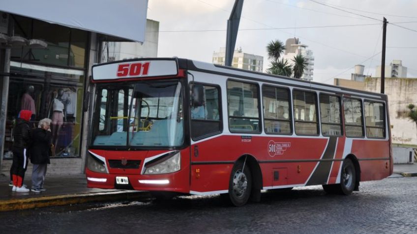 Anunciaron paro de colectivos para el viernes 12