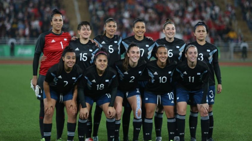 Con Barroso en la alineación inicial, Argentina goleó a Perú