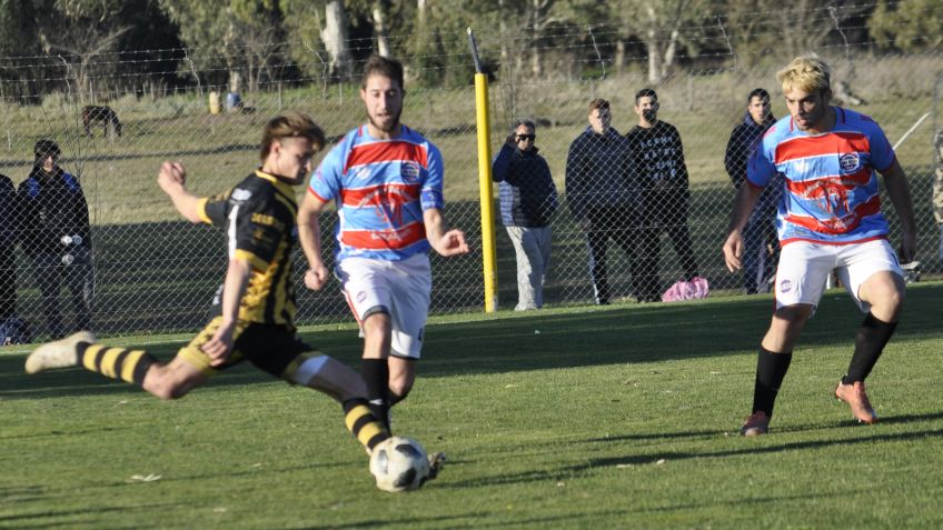 Apasionante definición del campeonato local