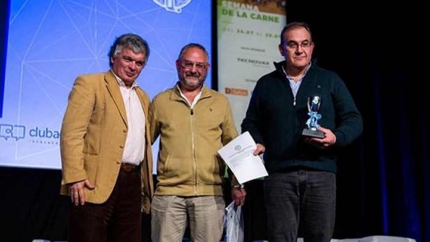 Emprendimiento universitario ganó Agtec Ganadero en Sociedad Rural