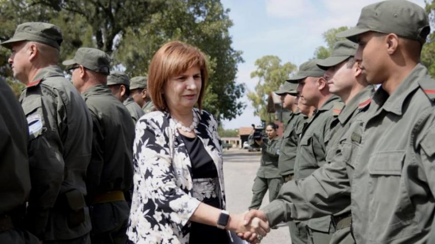 "El servicio cívico voluntario es un verdadero éxito", dijo Bullrich
