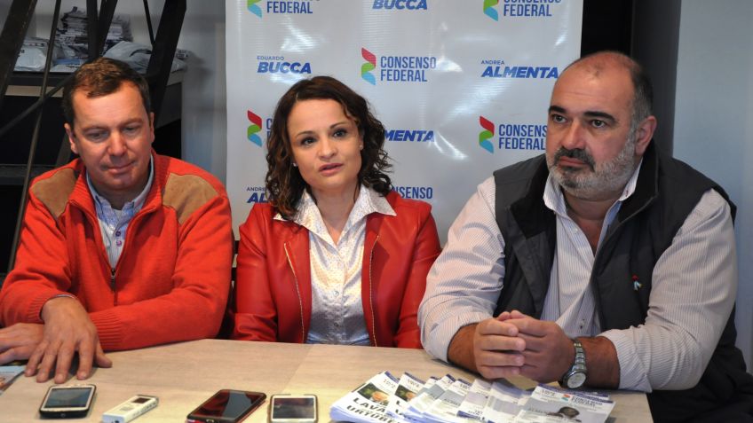 "Estamos siendo atravesados por una política que Lunghi apoya y está destrozando las Pymes"