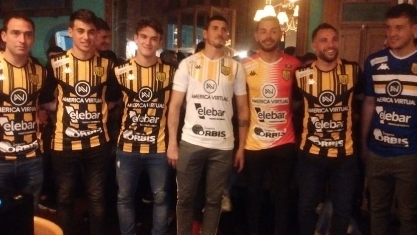 Santamarina ya palpita su debut en la Primera Nacional
