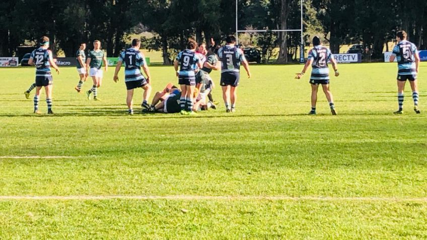 Los Cardos festejó en su cancha ante Universitario