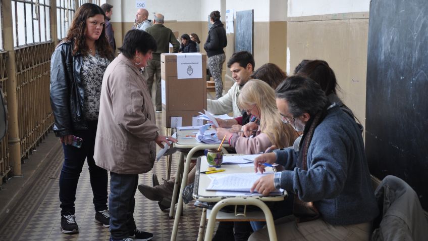 Para los veedores, el software de SmartMatic "funcionó de forma defectuosa"
