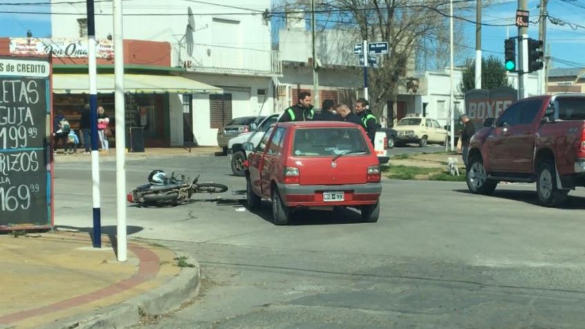 Motociclista herido tras choque en Buzón y San Martín