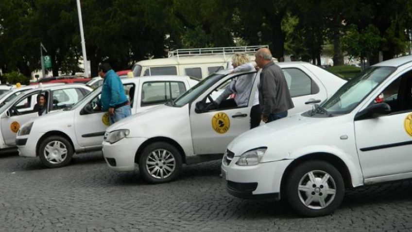 La bajada de bandera del taxi se iría a $38