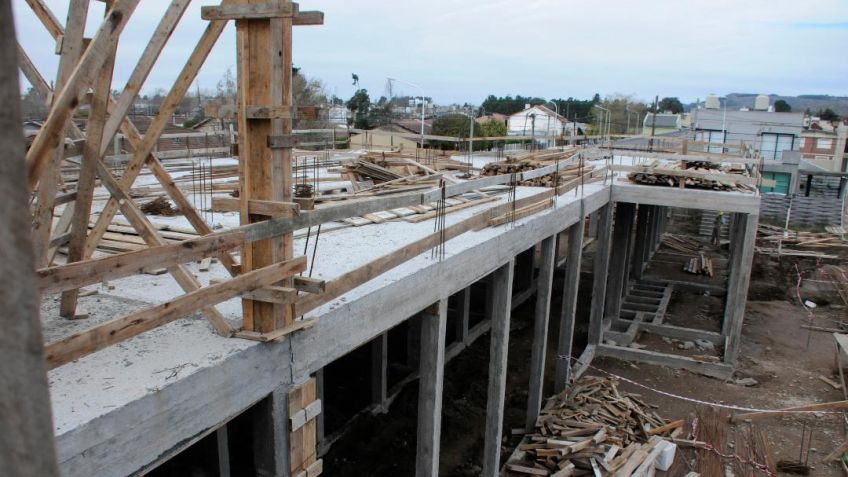 Está casi paralizada la obra de la nueva Escuela Técnica 3