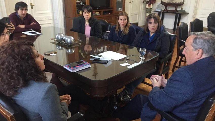 Lunghi se reunió con la directora ejecutiva del Instituto Nacional de las Mujeres