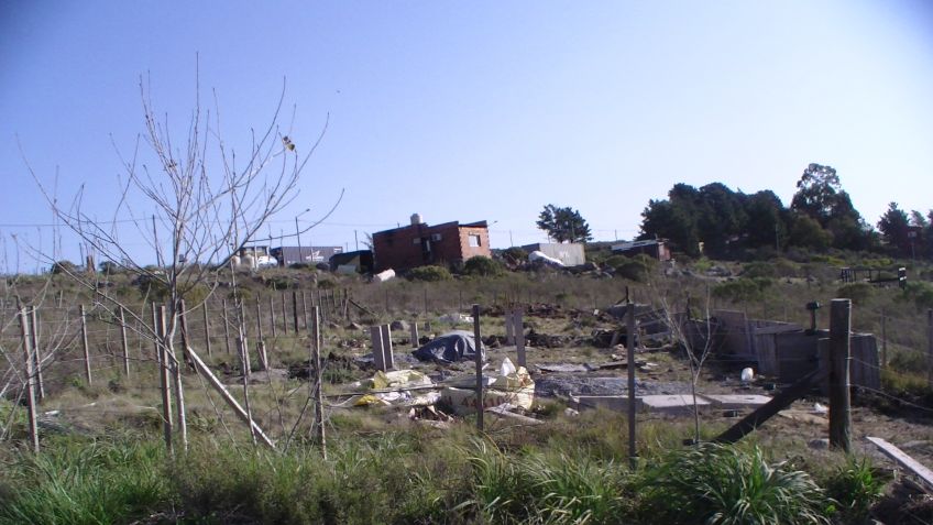 Entregaron una carta al intendente y concejales por la situación de Villa del Lago