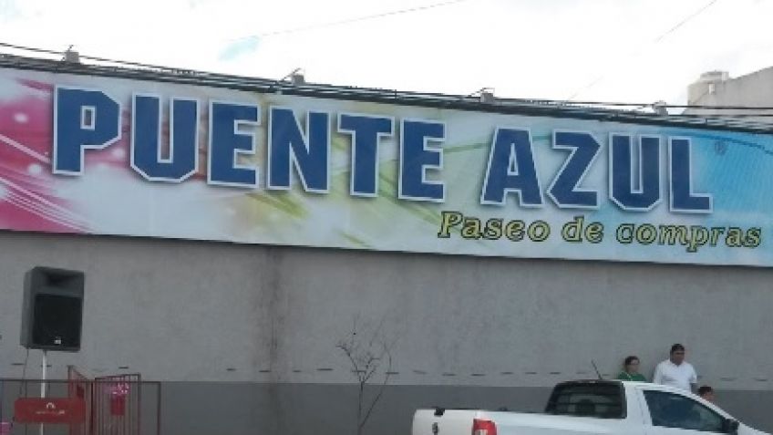 Roban mercadería de Puente Azul ingresando por los techos