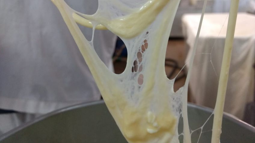 La pasta hilada que se crea con los recortes.