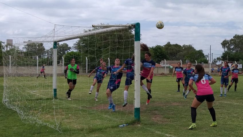 Gran arranque tandilense en el Nacional de Futbol Femenino