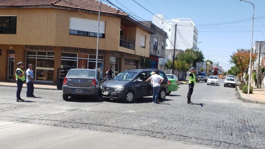 Uno más: choque en Paz y Las Heras 