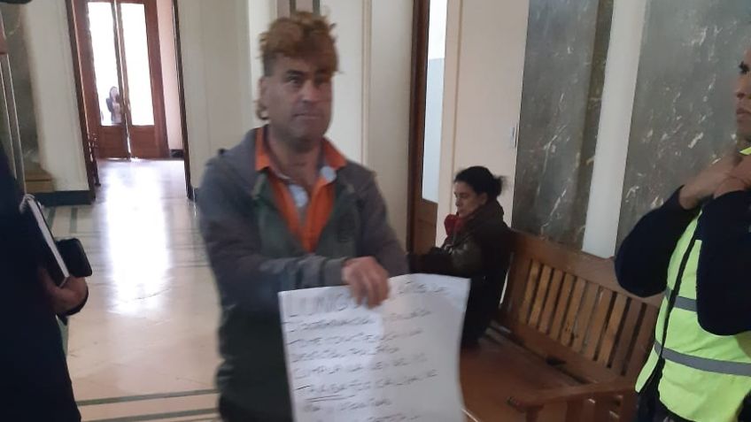Revuelo y pedido de trabajo en el Municipio 