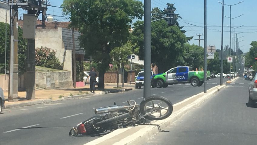 Motociclista con fracturas tras choque en Avellaneda