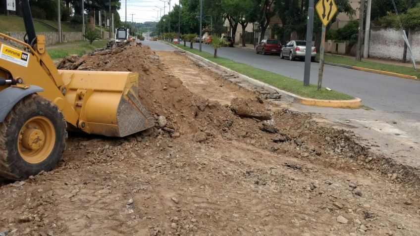 Obras de repavimentación en un tramo de la avenida Estrada