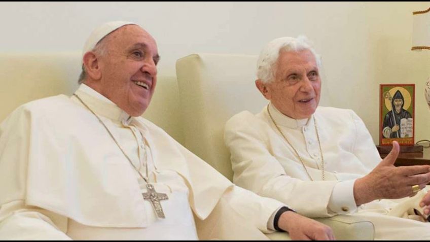 Benedicto XVI cruza a Francisco y advierte su oposición a la ordenación de hombres casados