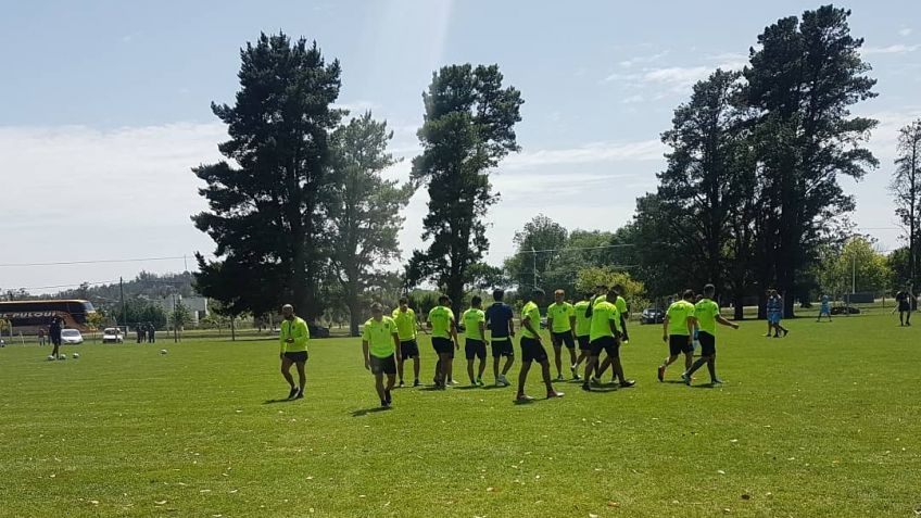 Santamarina se probó con Temperley