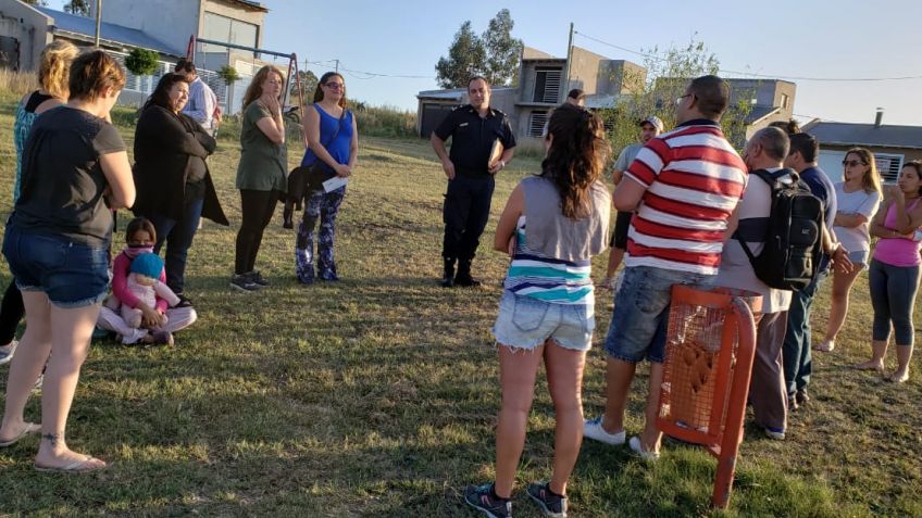 Autoridades prometieron cámaras de seguridad para el barrio SMATA