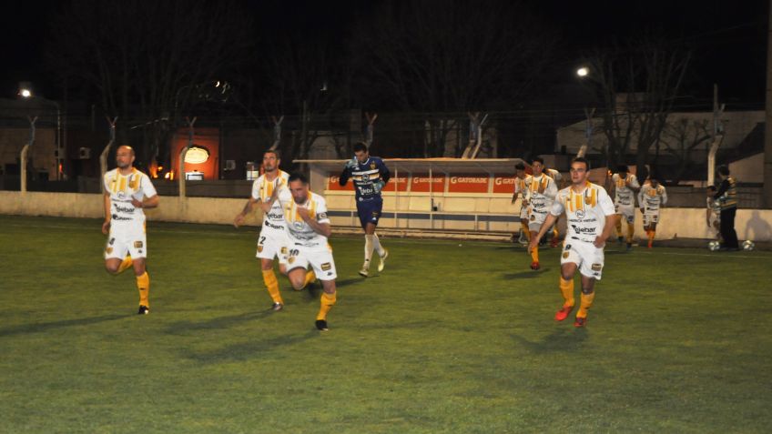 Santamarina vuelve a la cancha