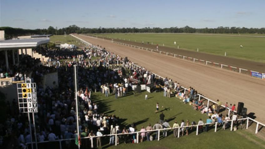 El intendente declara en el juicio por el Hipódromo