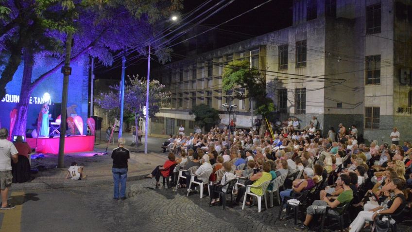 Se realizó una nueva edición de La Esquina Del Tango 